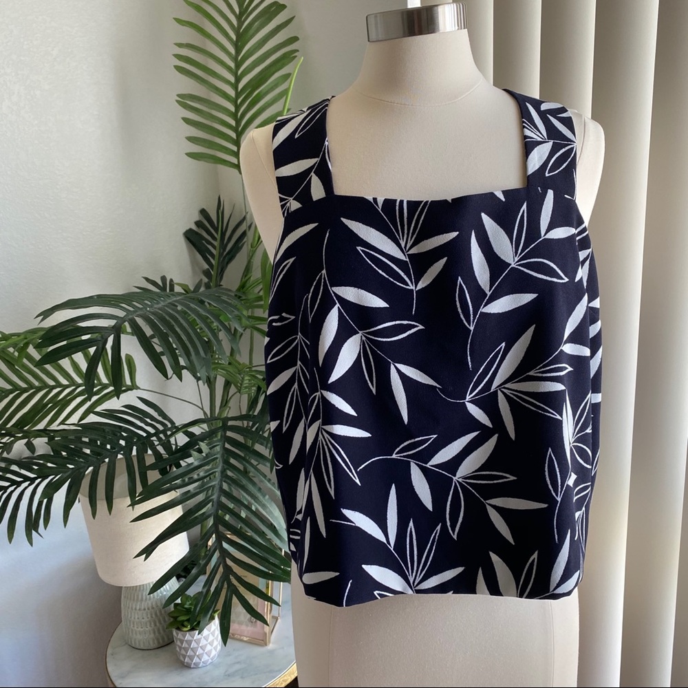 Ann Taylor leaf printed top